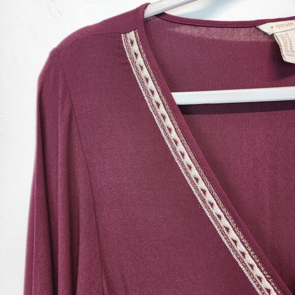 Forever 21 Romper Size M Burgundy Lace Trim V-neck Long Sleeve Crepe Rayon Y2K - Picture 5 of 12